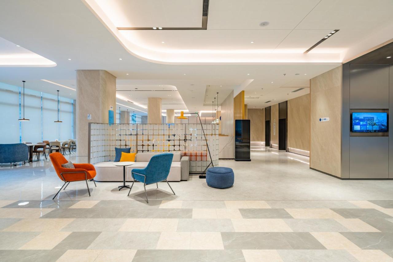 Holiday Inn Express Chengdu Tianfu Square By Ihg - Chunxi Road And Kuanzhai Alley Екстер'єр фото