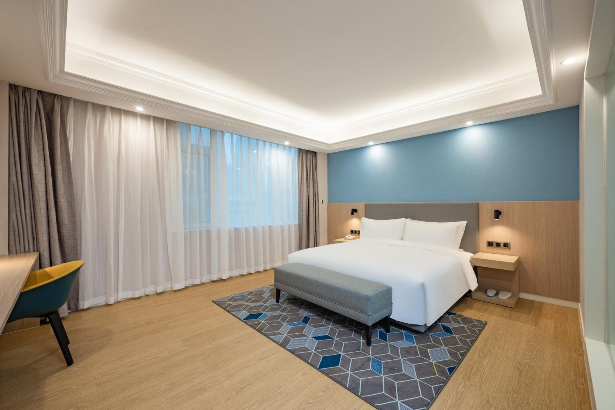 Holiday Inn Express Chengdu Tianfu Square By Ihg - Chunxi Road And Kuanzhai Alley Екстер'єр фото