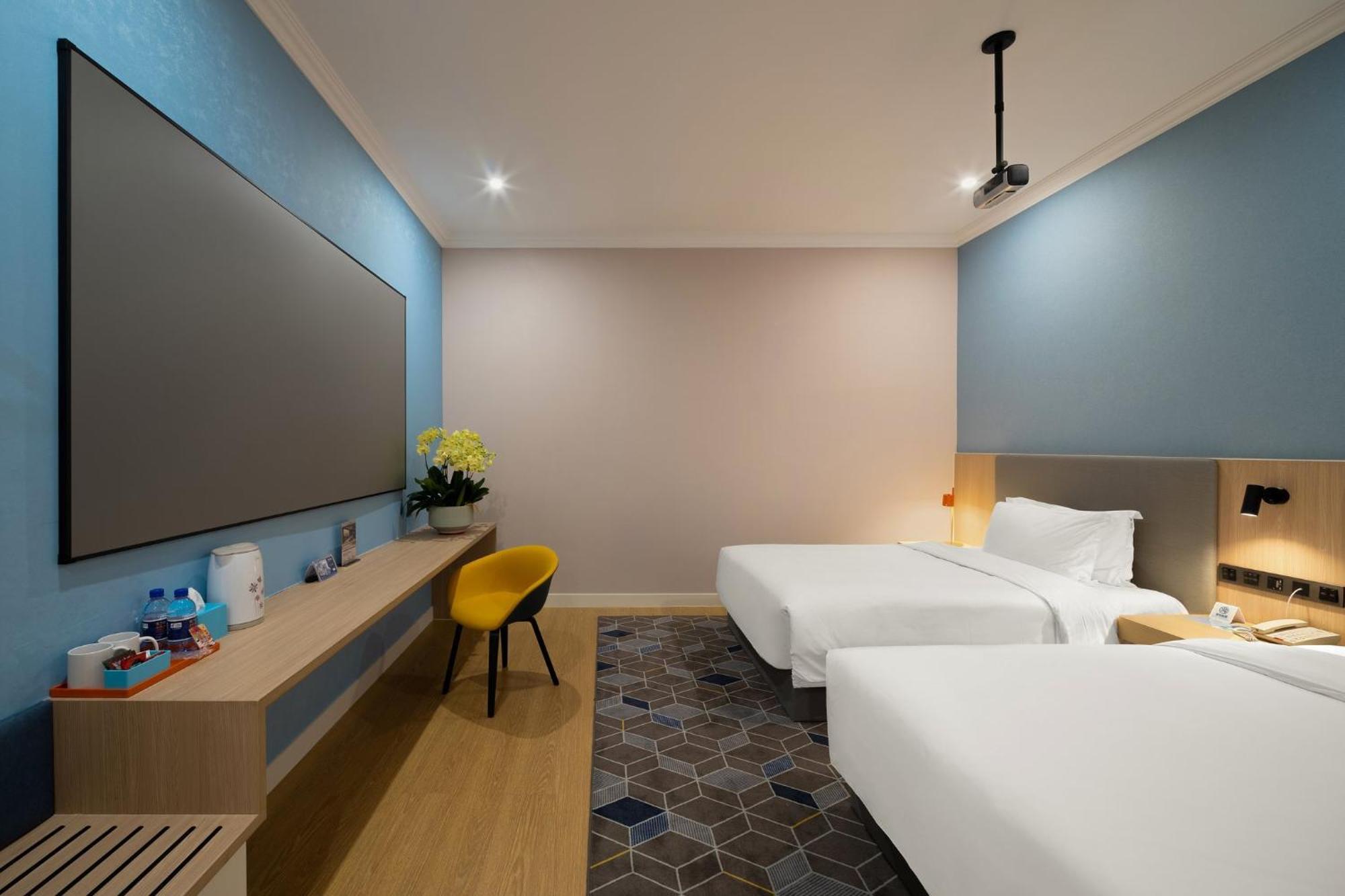 Holiday Inn Express Chengdu Tianfu Square By Ihg - Chunxi Road And Kuanzhai Alley Екстер'єр фото